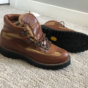Eddie Bauer/DANNER HIking Boots